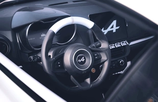 Alpine A110 E-ternite. Pierwsze elektryczne