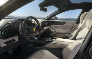 Ferrari Purosangue. To podobno nie jest SUV