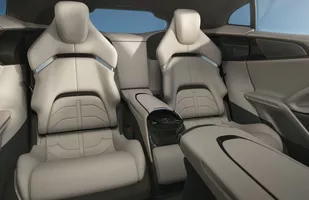 Ferrari Purosangue. To podobno nie jest SUV