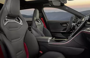 Mercedes-AMG C 63 SE Performance. Koniec z V8, czas na R4!