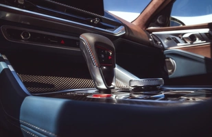 BMW XM. Potężny SUV z niesamowitą mocą