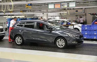Kia Cee´d Sportswagon w produkcji — zdjęcie 1