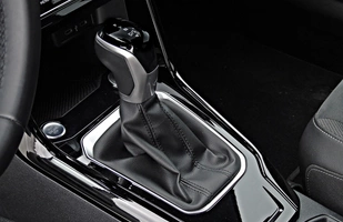 Volkswagen T-Roc - odświeżony bestseller