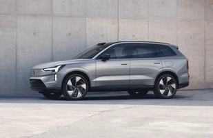 Volvo EX90. Elektryczne i najbezpieczniejsze w historii