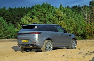 Range Rover Sport 2022 - arystokrata, który nie boi się ubrudzić