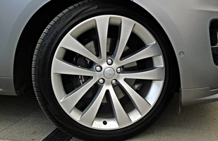 Range Rover Sport 2022 - arystokrata, który nie boi się ubrudzić