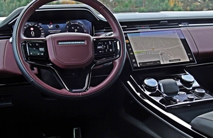 Range Rover Sport 2022 - arystokrata, który nie boi się ubrudzić