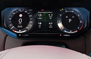 Range Rover Sport 2022 - arystokrata, który nie boi się ubrudzić