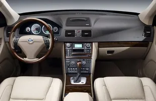 Volvo XC90. Od 10 lat niemal bez zmian! — zdjęcie 3