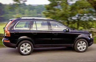 Volvo XC90. Od 10 lat niemal bez zmian! — zdjęcie 5