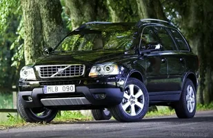 Volvo XC90. Od 10 lat niemal bez zmian! — zdjęcie 6