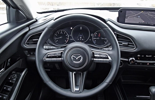Mazda CX-30 e-Skyactiv X - samuraj chodzi własnymi drogami
