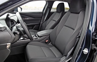 Mazda CX-30 e-Skyactiv X - samuraj chodzi własnymi drogami