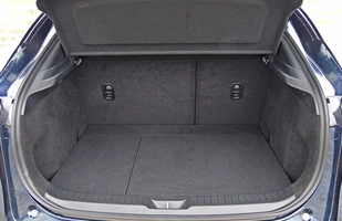 Mazda CX-30 e-Skyactiv X - samuraj chodzi własnymi drogami