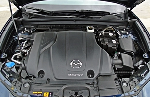 Mazda CX-30 e-Skyactiv X - samuraj chodzi własnymi drogami
