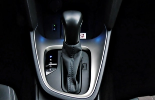 Toyota Yaris Cross - ewolucja miejskiego bestsellera