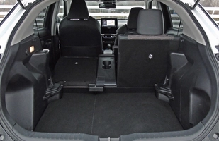 Toyota Yaris Cross - ewolucja miejskiego bestsellera