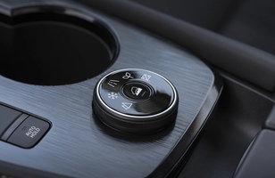 Nissan X-Trail e-Power e-4orce - nietypowy pod każdym względem