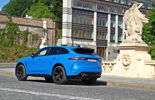 Jaguar F-Pace SVR - prawdziwie drapieżny gatunek