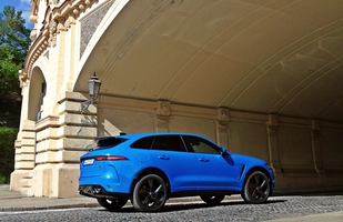 Jaguar F-Pace SVR - prawdziwie drapieżny gatunek