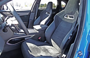 Jaguar F-Pace SVR - prawdziwie drapieżny gatunek