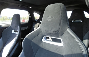 Jaguar F-Pace SVR - prawdziwie drapieżny gatunek