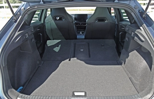 Cupra Formentor VZ 310 KM - sportowiec wszechstronny