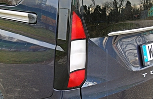 Ford Grand Tourneo Connect - samochód rodzinno-dostawczy