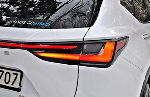 Lexus NX 350h - między tradycją a nowoczesnością