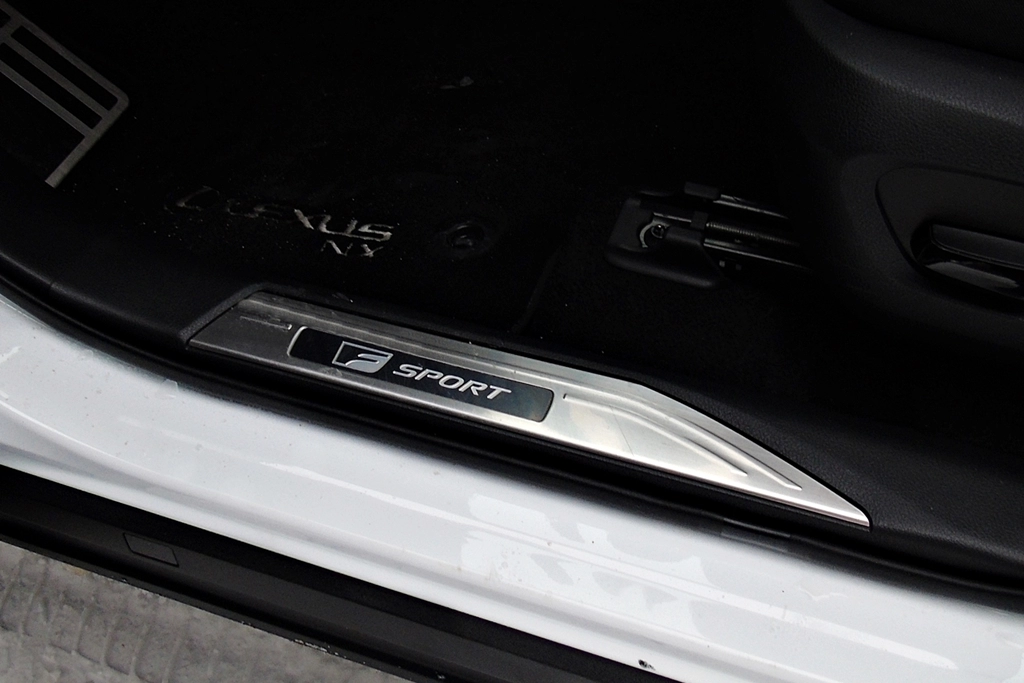Lexus NX 350h - między tradycją a nowoczesnością