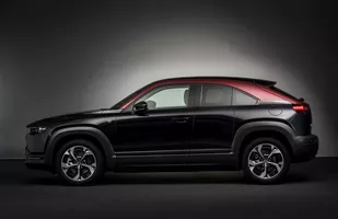 Mazda znów z silnikiem Wankla. Oto MX-30 e-Skyactiv R-EV