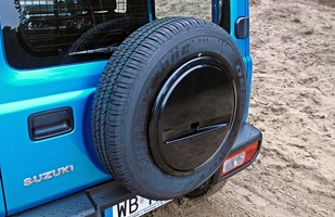 Suzuki Jimny - jedyny taki samochód ciężarowy na świecie