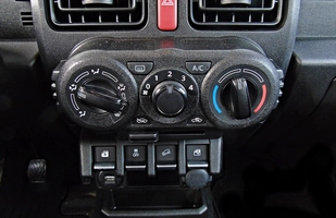 Suzuki Jimny - jedyny taki samochód ciężarowy na świecie