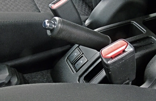 Suzuki Jimny - jedyny taki samochód ciężarowy na świecie