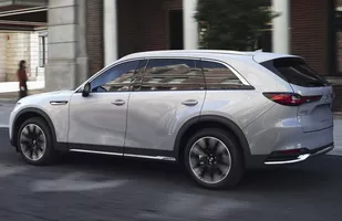 Mazda CX-90 zaprezentowana