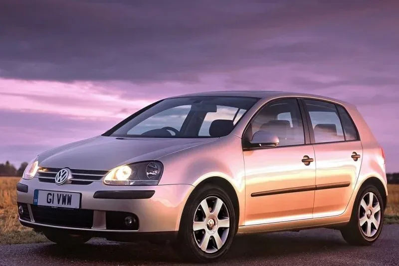Volkswagen Golf V