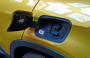 Jeep Avenger został zaprezentowany w Polsce i wyznacza marce nową drogę