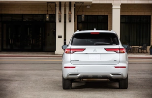 Mitsubishi Outlander wraca do Polski