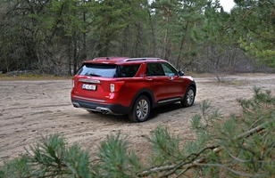 Ford Explorer PHEV - test SUVa zza Wielkiej Wody