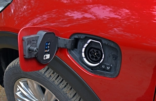 Ford Explorer PHEV - test SUVa zza Wielkiej Wody