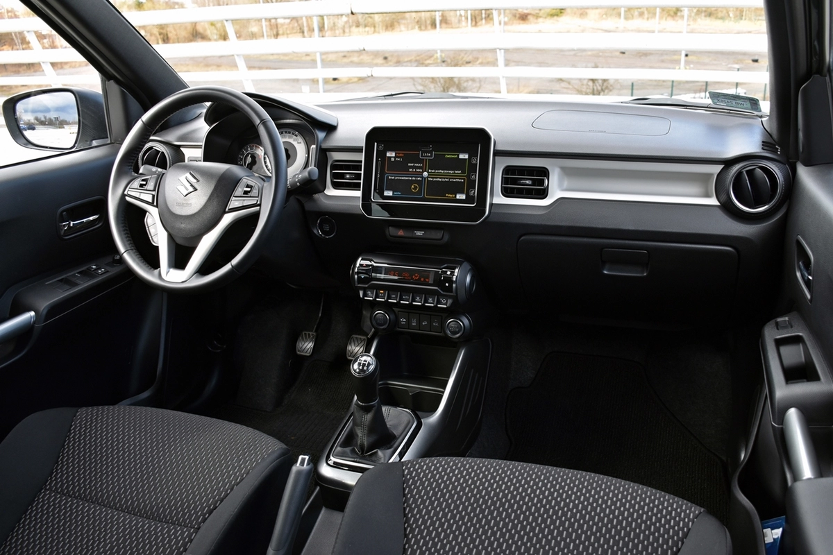 Suzuki Ignis - test idealnego samochodu dla specyficznego klienta