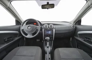 Nowy Nissan Almera — zdjęcie 2