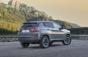Jeep Compass w wersjach Upland i High Altitude