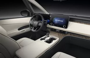 Lexus LM. Nowa generacja dla Europy