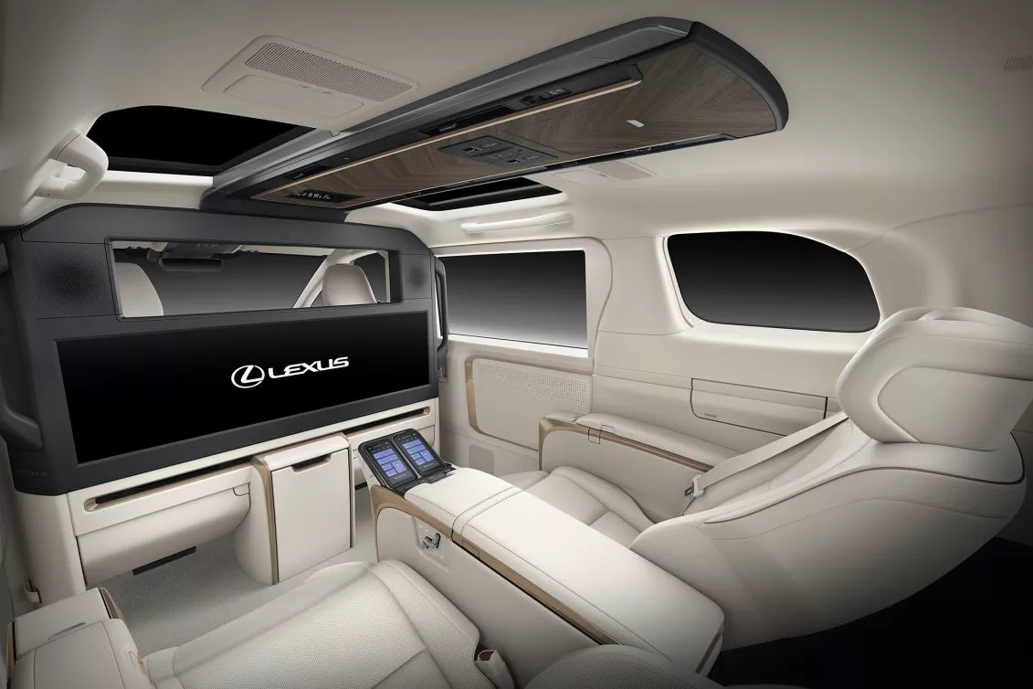 Lexus LM. Nowa generacja dla Europy