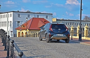 Toyota Aygo X - test najmniejszego crossovera w gamie