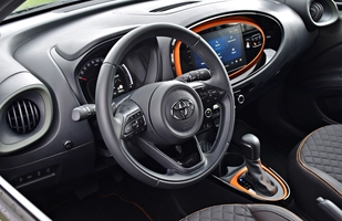 Toyota Aygo X - test najmniejszego crossovera w gamie