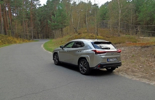 Test: Lexus UX 250h F Sport - istotny, choć prawie niezauważalny lifting