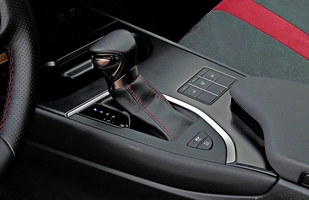 Test: Lexus UX 250h F Sport - istotny, choć prawie niezauważalny lifting