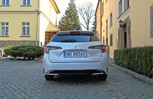 TEST: Suzuki Swace - udany efekt porozumienia dwóch marek